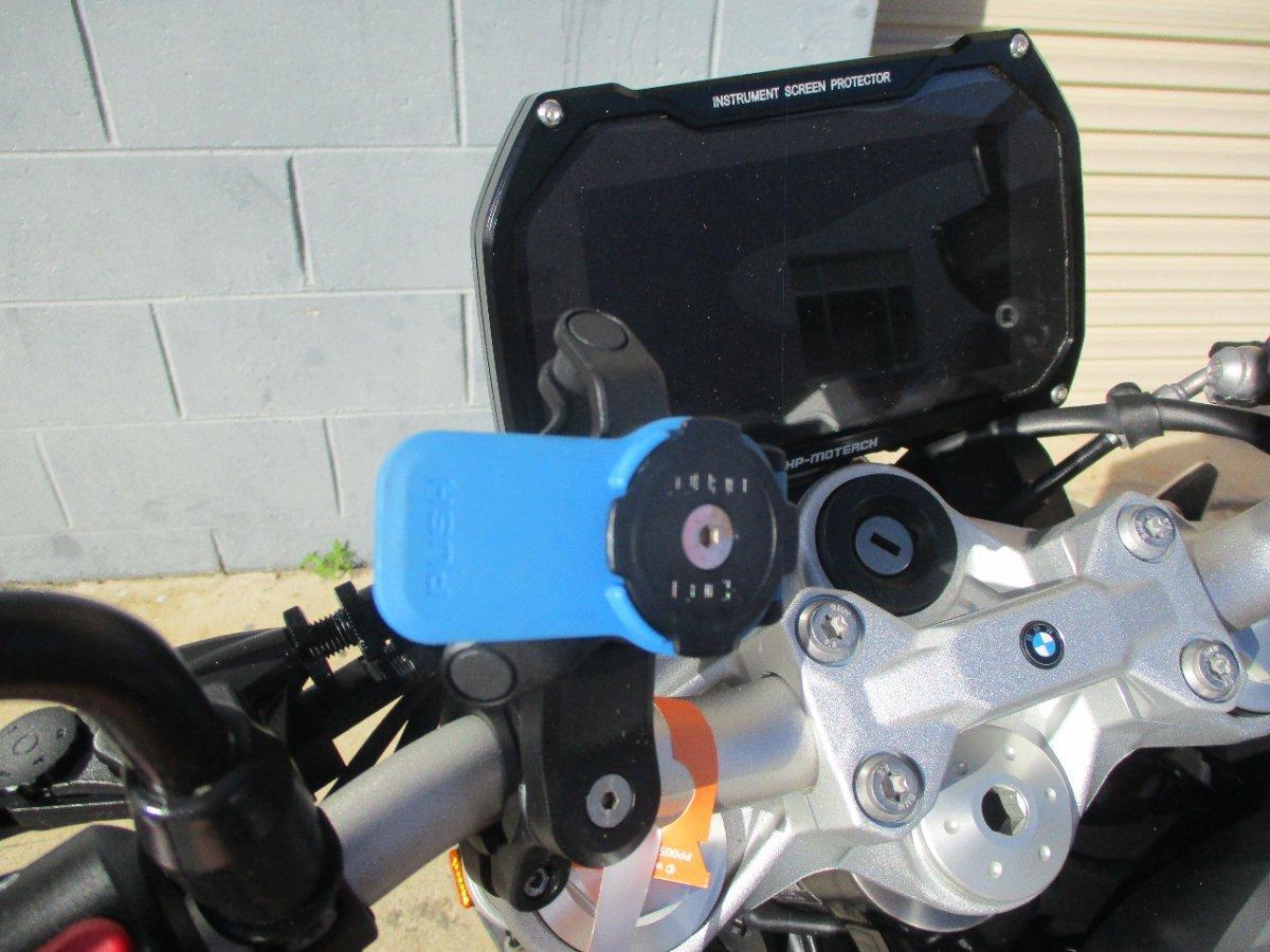 2021 BMW F 900 R ROAD