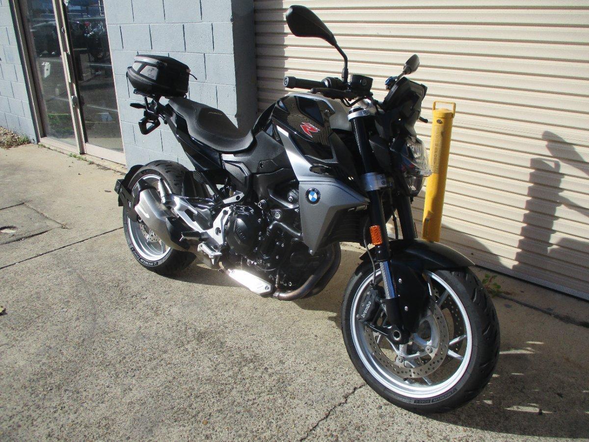 2021 BMW F 900 R ROAD