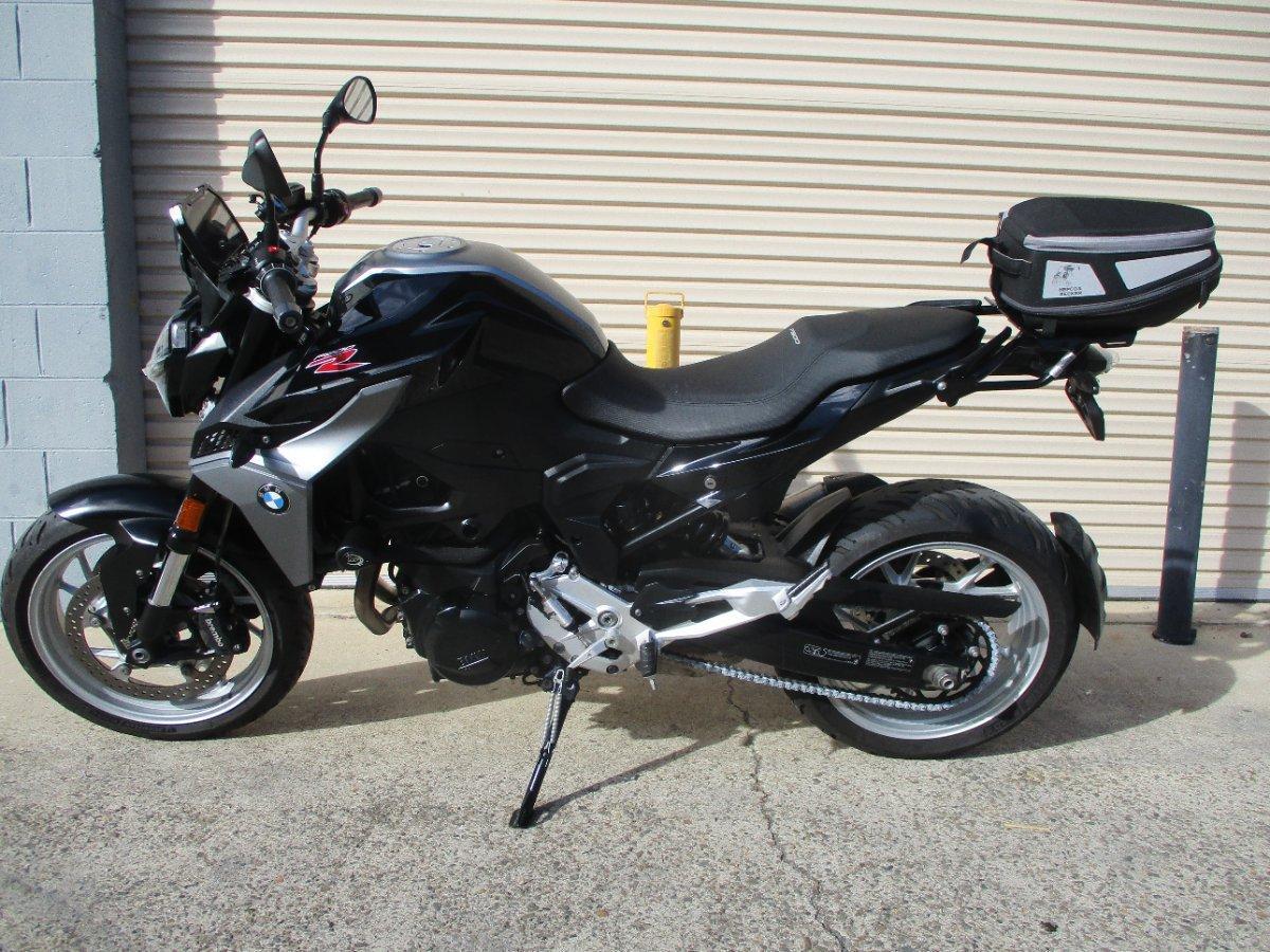 2021 BMW F 900 R ROAD