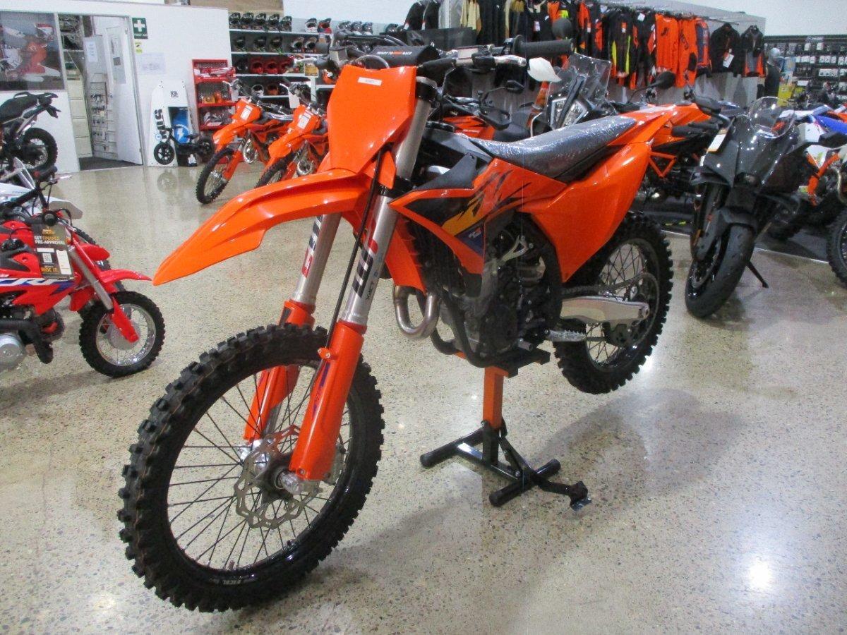 2026 KTM 350 SX-F MOTOCROSS