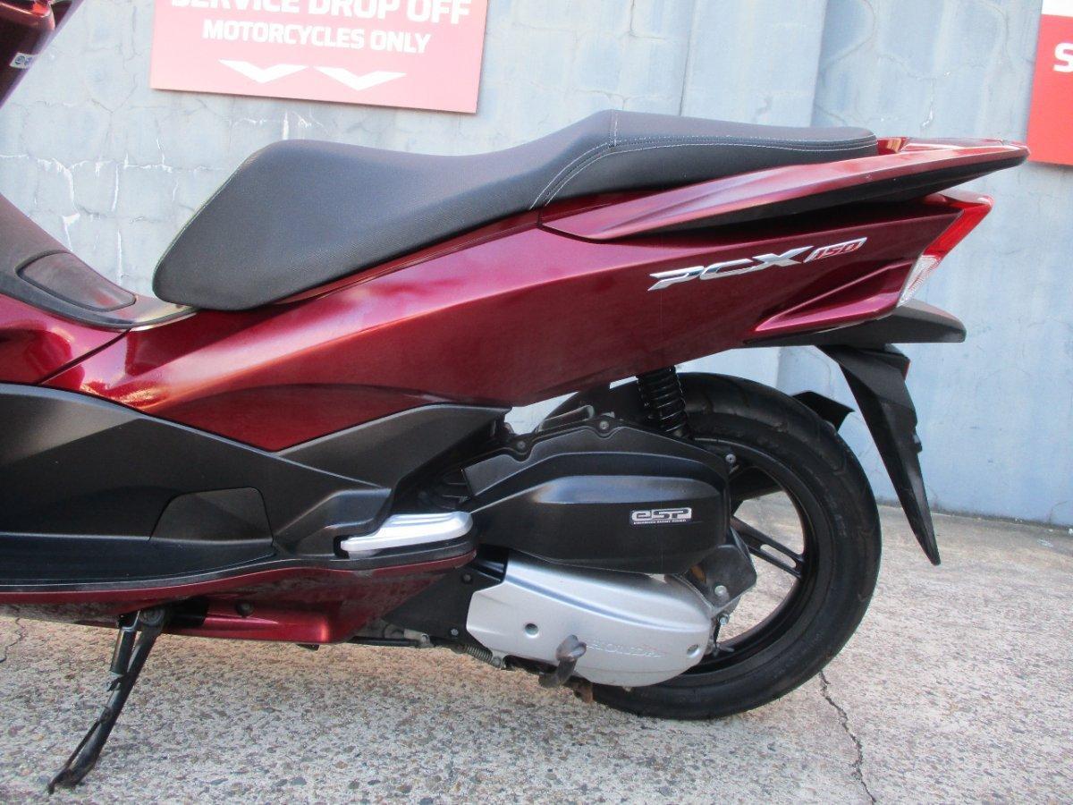 2015 HONDA PCX 150 SCOOTER