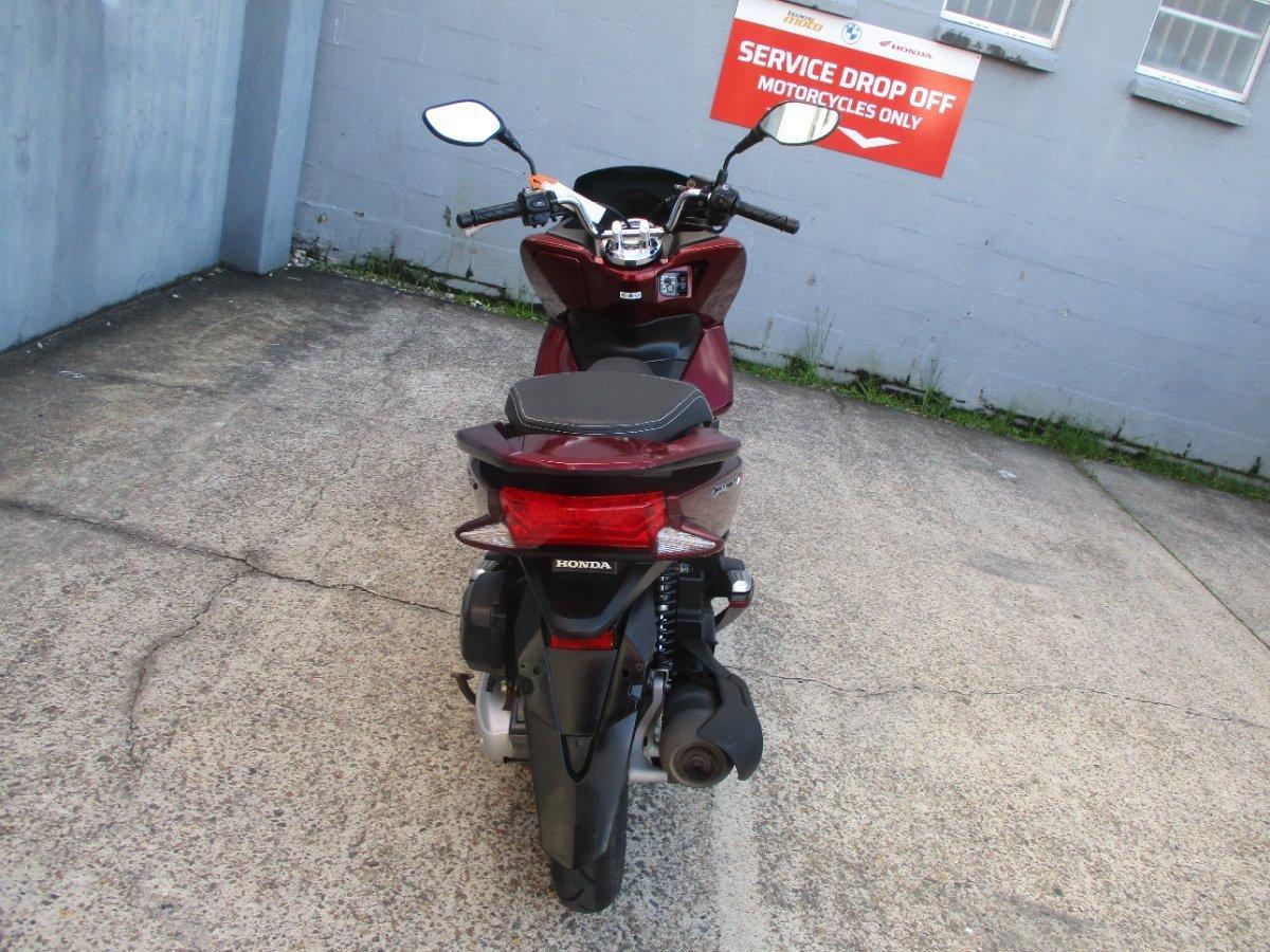 2015 HONDA PCX 150 SCOOTER