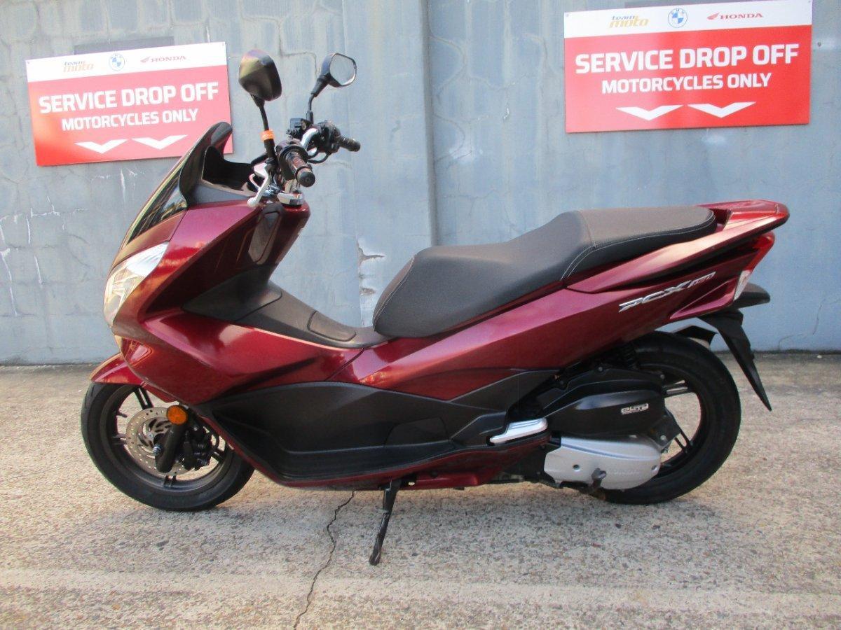 2015 HONDA PCX 150 SCOOTER