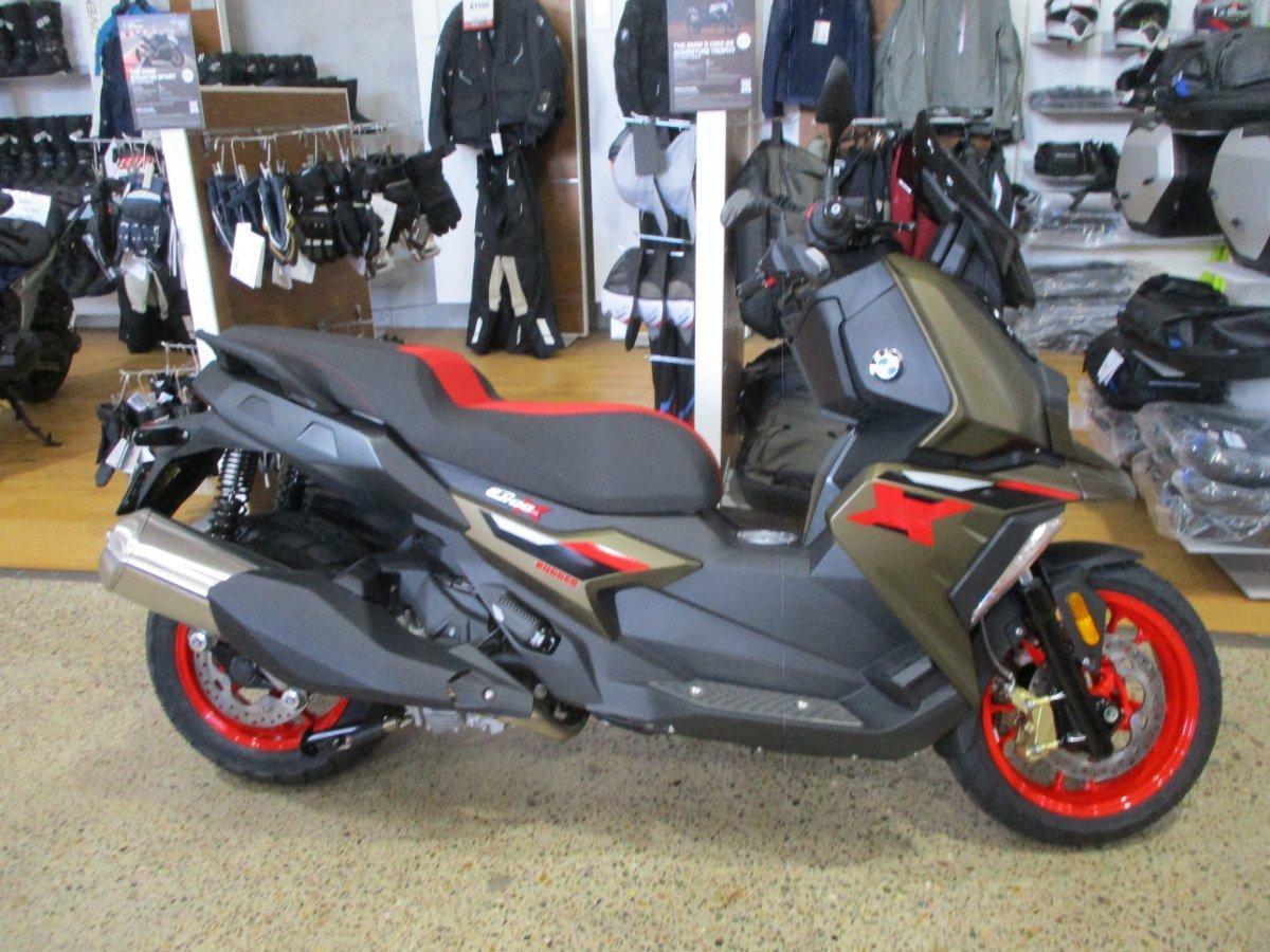2025 BMW C 400 X ION SCOOTER