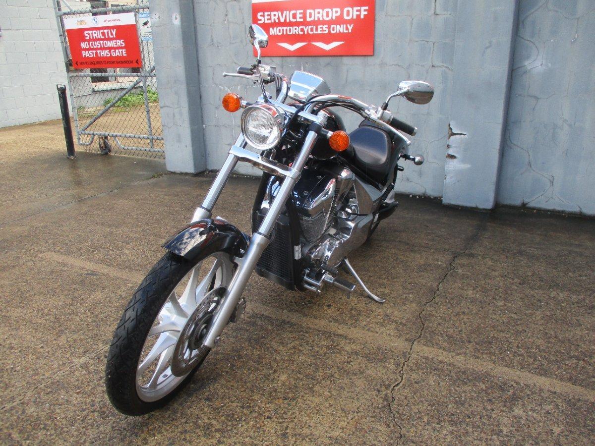 2010 HONDA VT1300CX FURY CRUISER