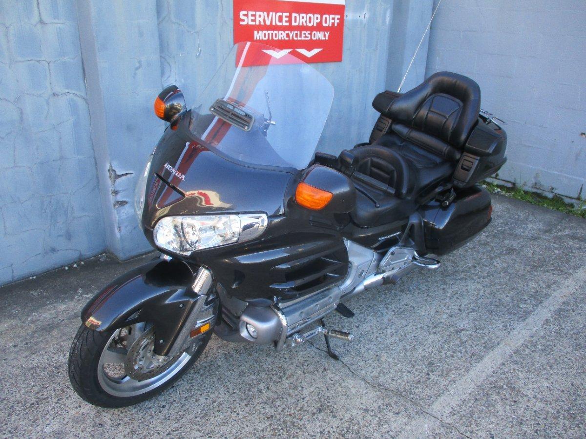 2010 HONDA GL1800 GOLDWING ROAD