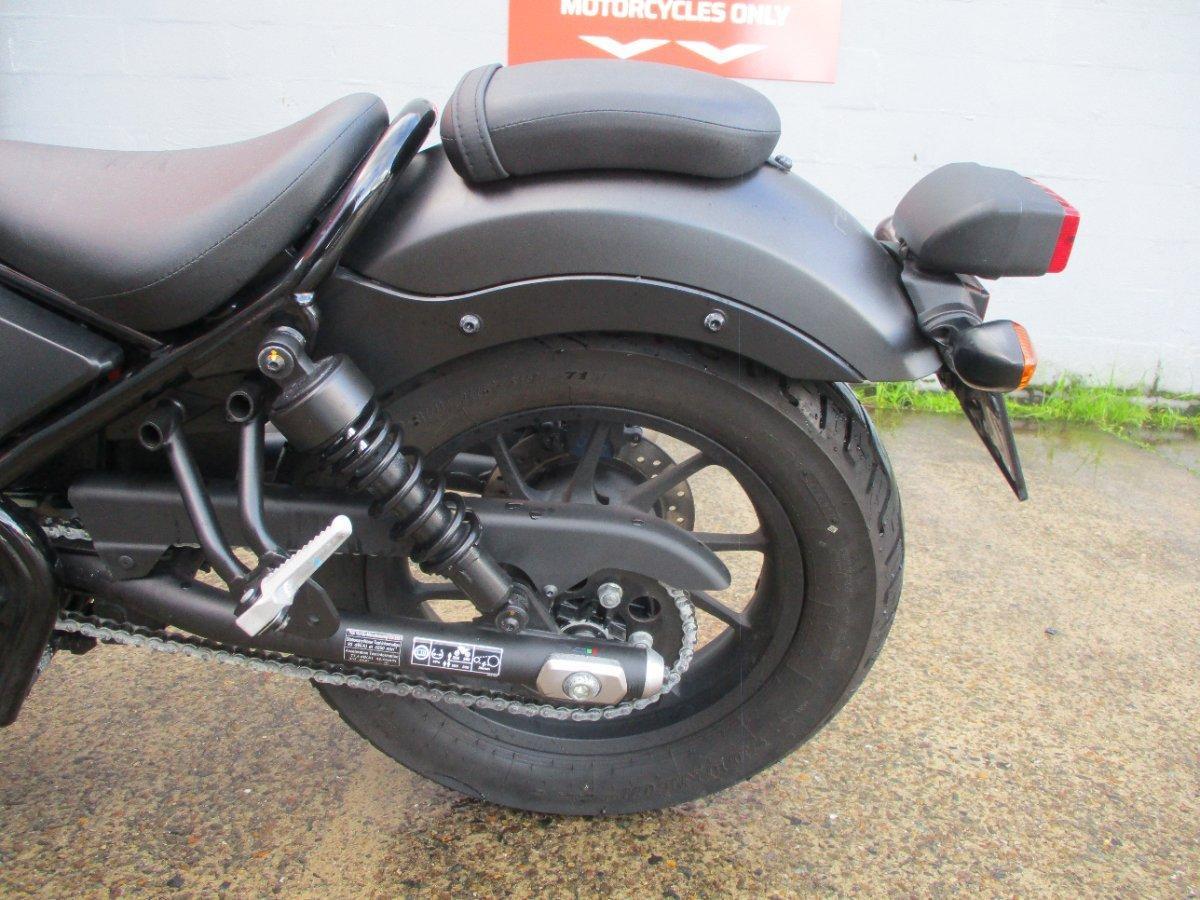 2017 HONDA CMX500 ROAD