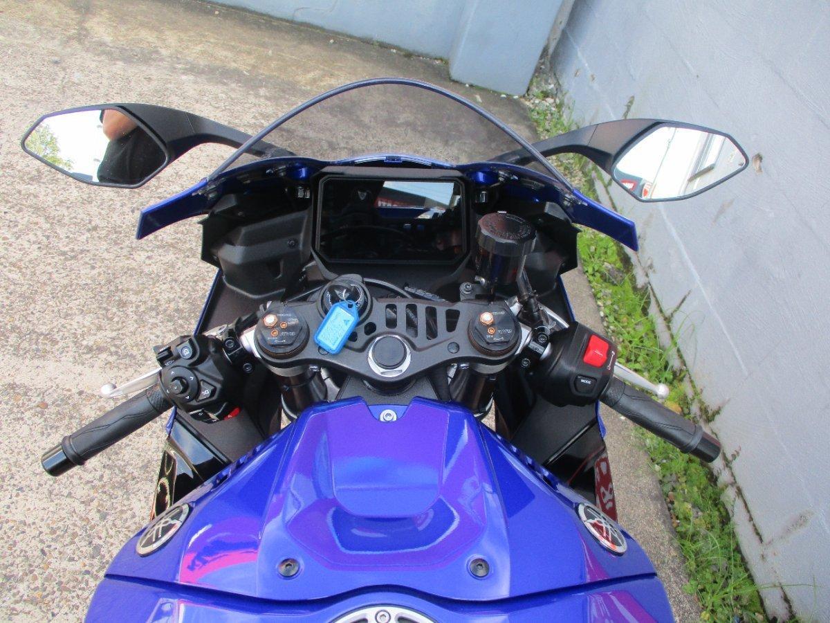 2025 YAMAHA YZF-R9 SPORTS