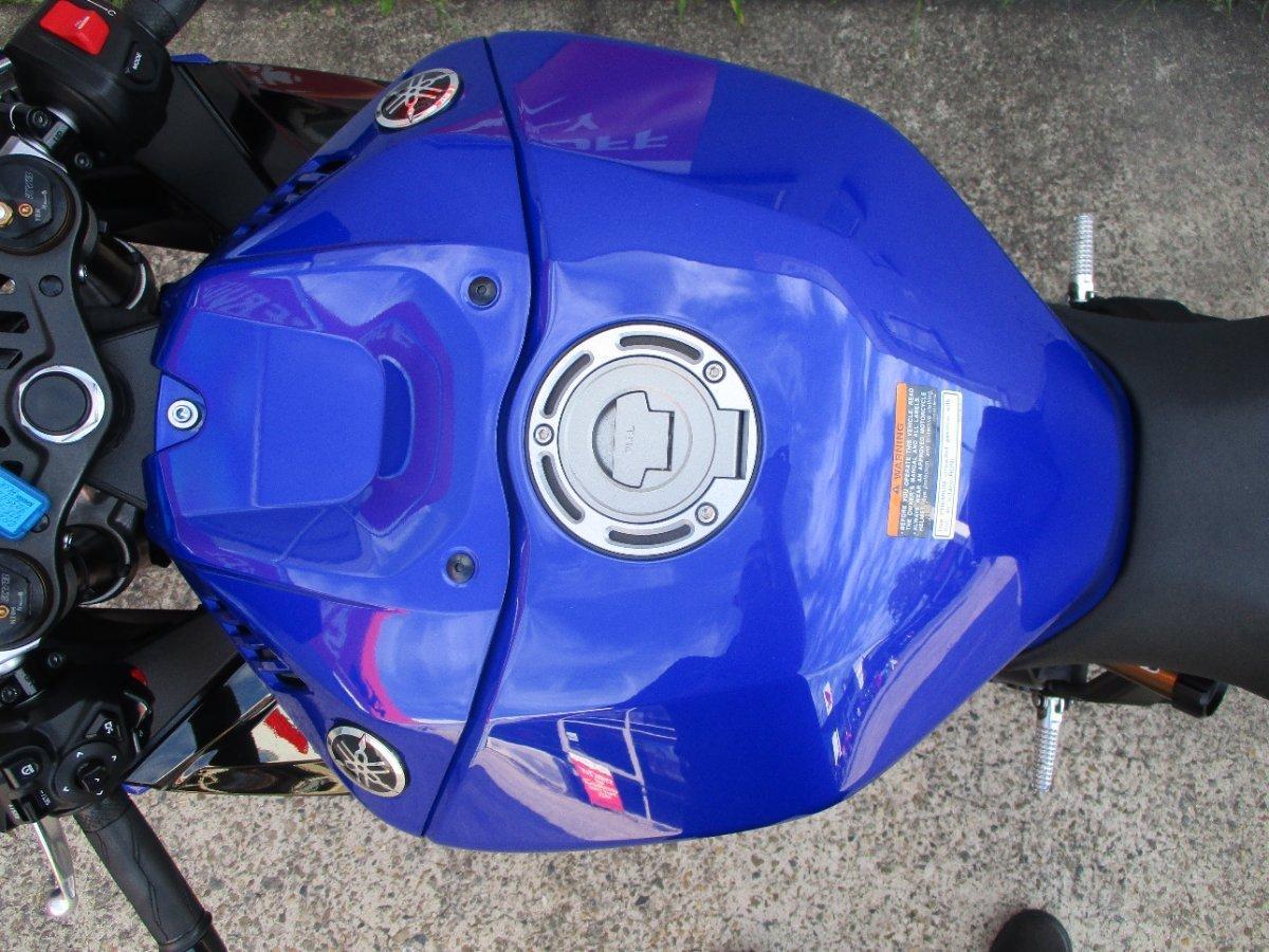2025 YAMAHA YZF-R9 SPORTS