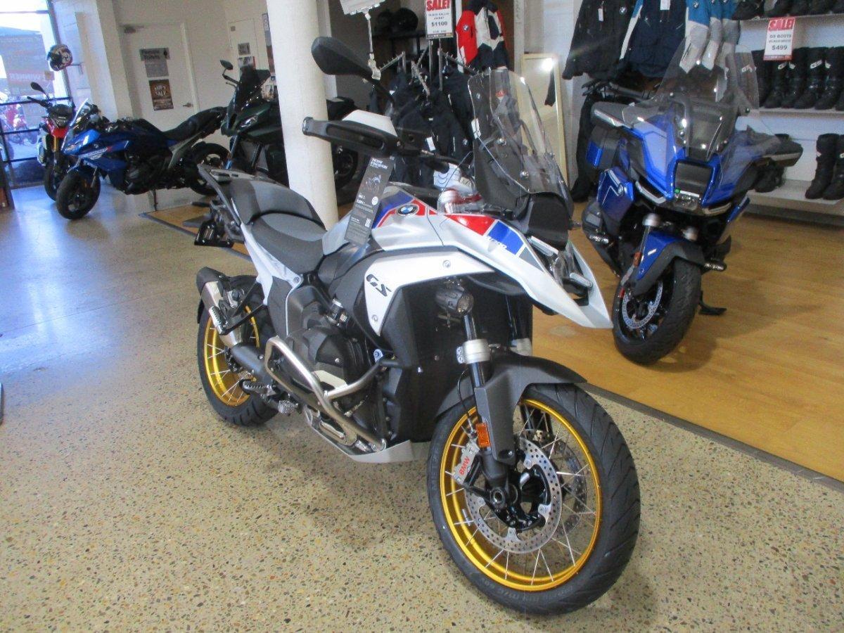2026 BMW R 1300 GS TROPHY DUAL SPORTS
