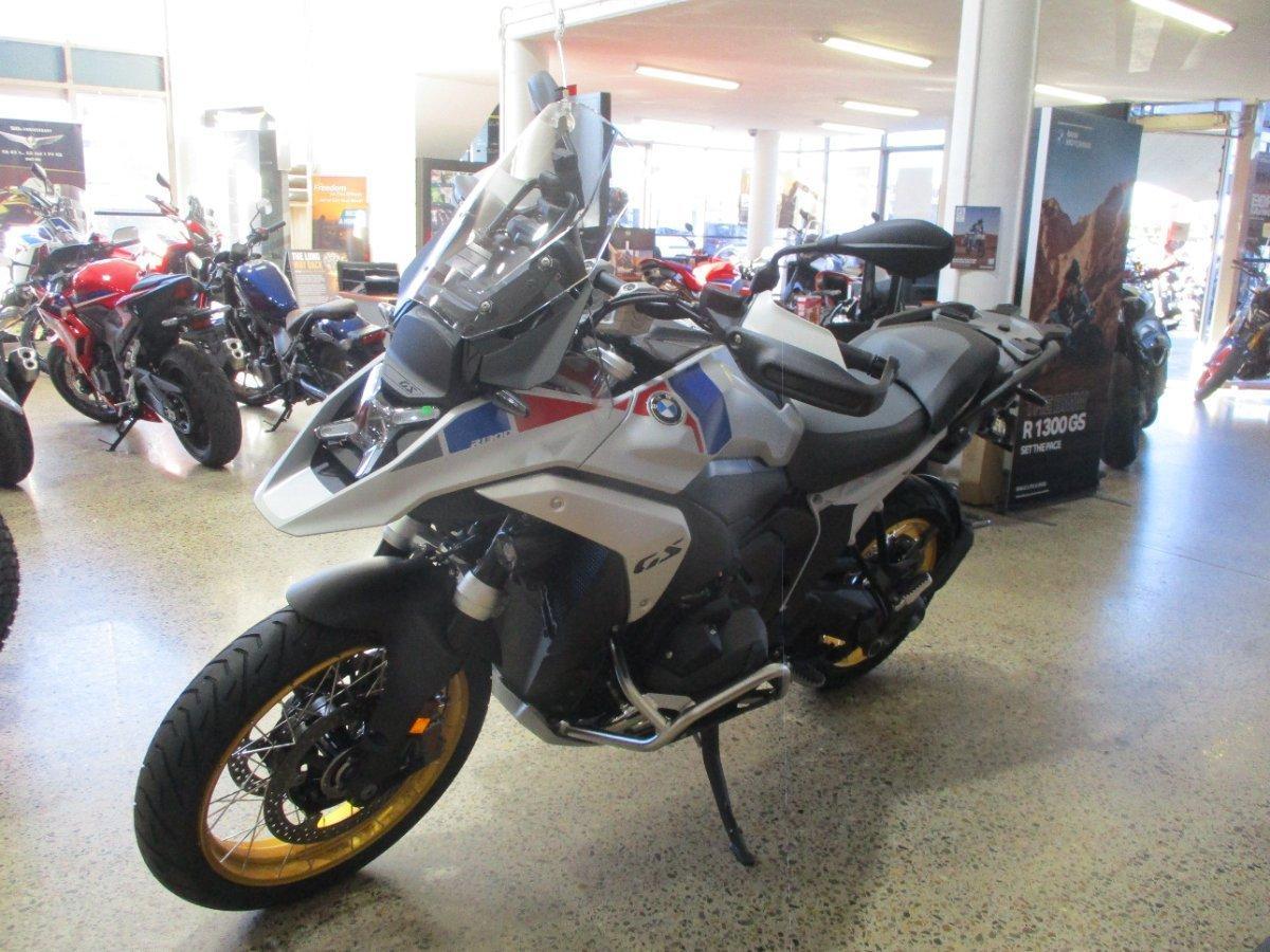 2026 BMW R 1300 GS TROPHY DUAL SPORTS