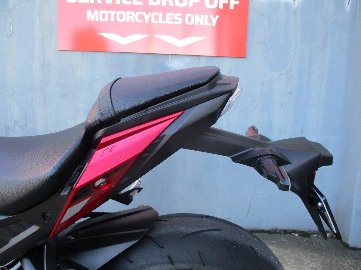 2023 SUZUKI GSX-S1000 ROAD