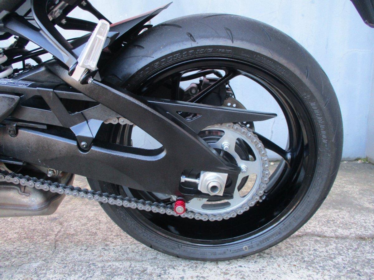 2023 SUZUKI GSX-S1000 ROAD