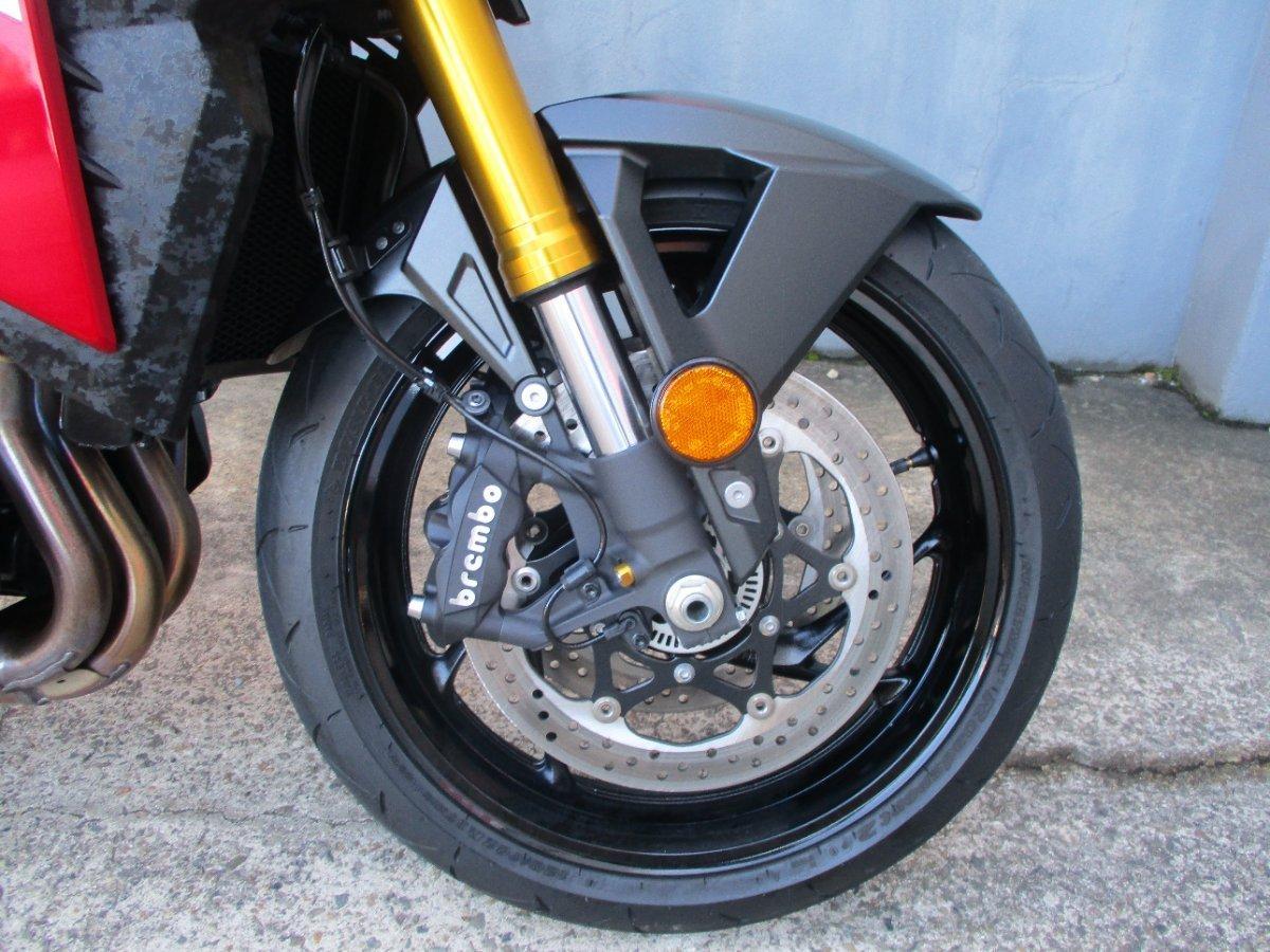 2023 SUZUKI GSX-S1000 ROAD