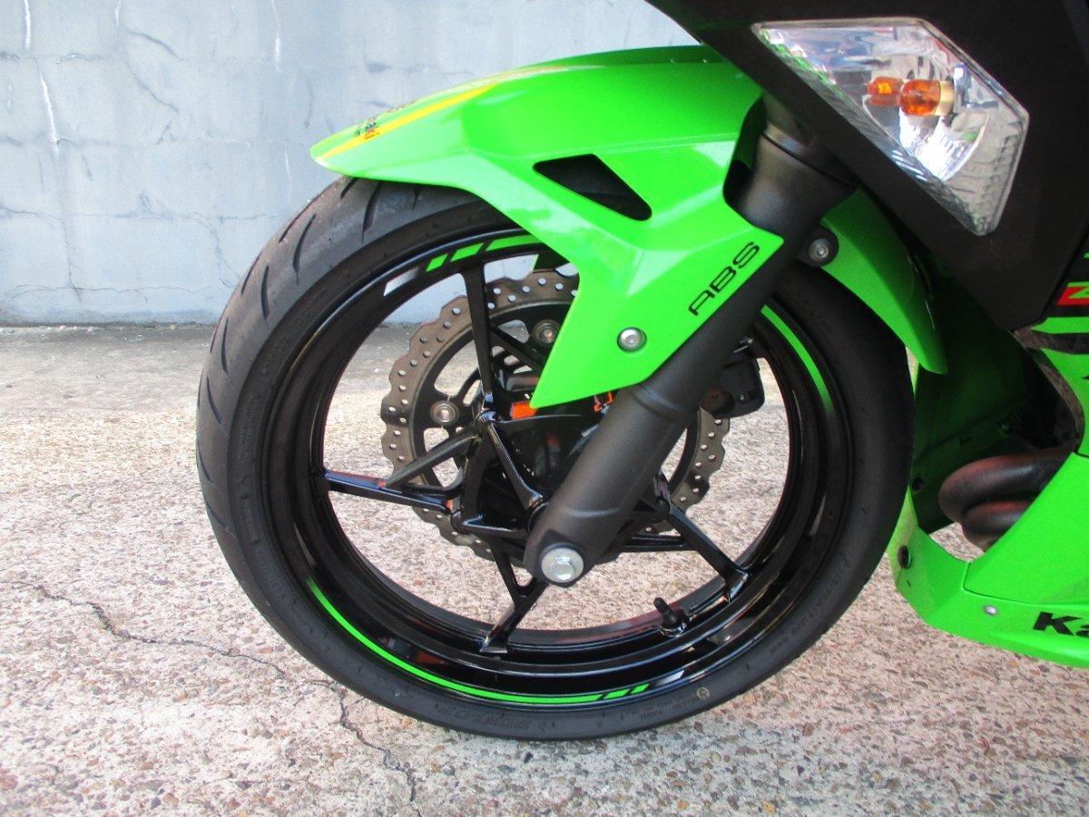 2023 KAWASAKI NINJA 400 SPORTS