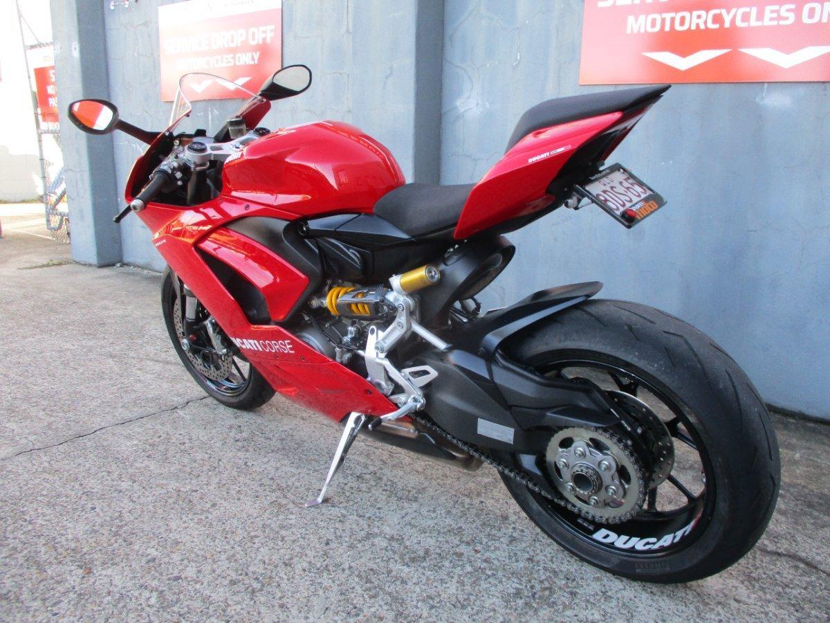 2021 DUCATI PANIGALE V2 SPORTS