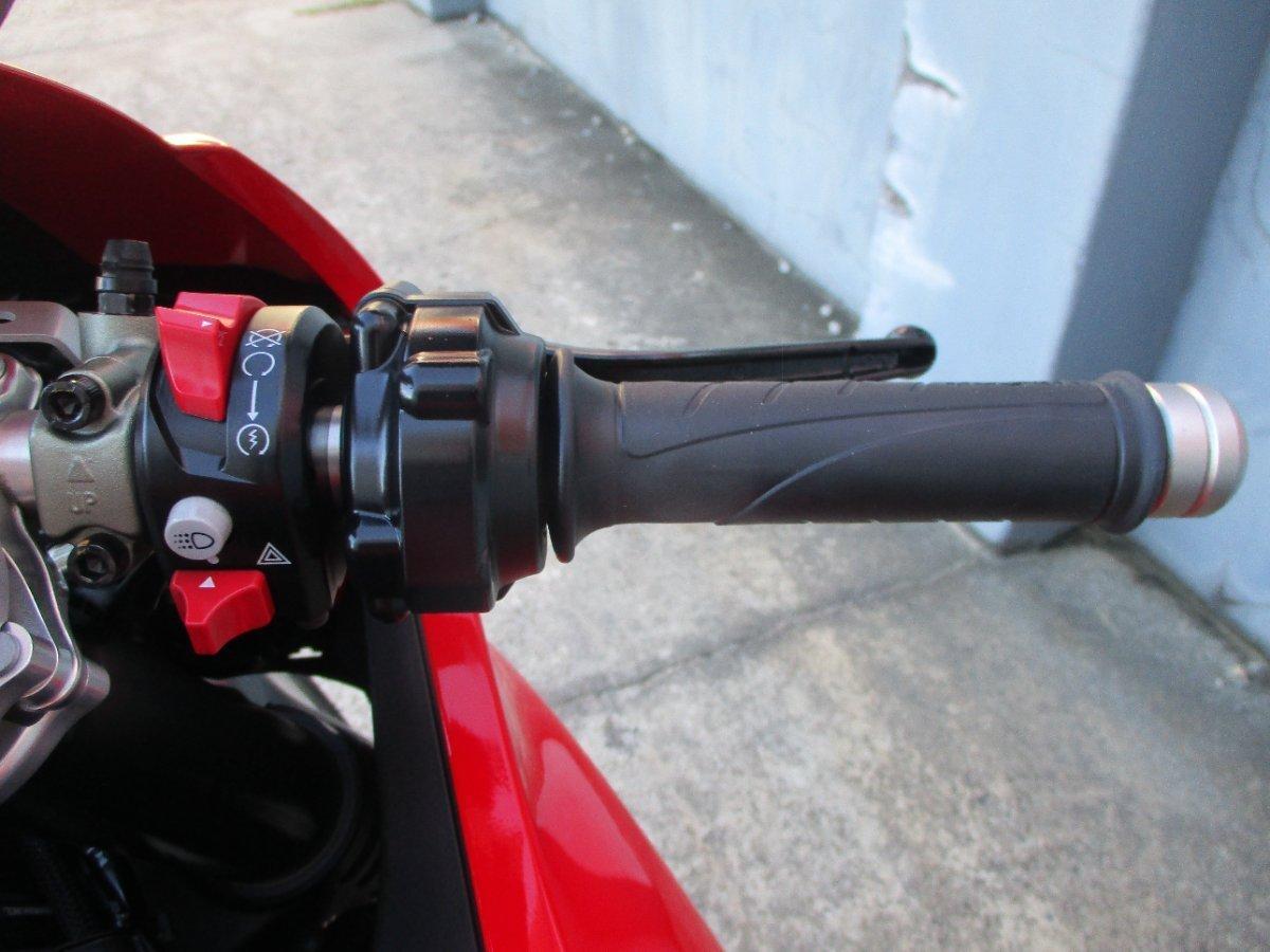 2021 DUCATI PANIGALE V2 SPORTS