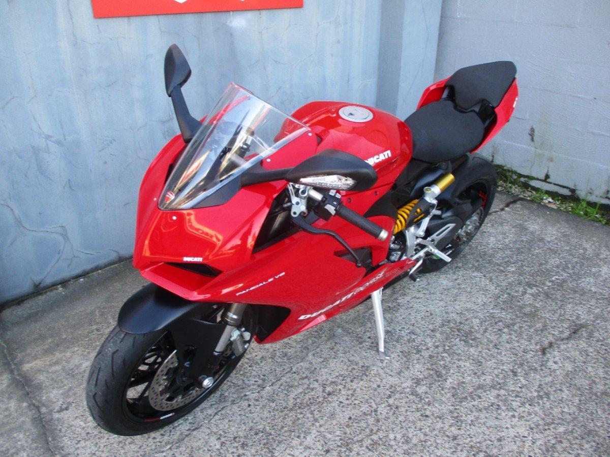 2021 DUCATI PANIGALE V2 SPORTS