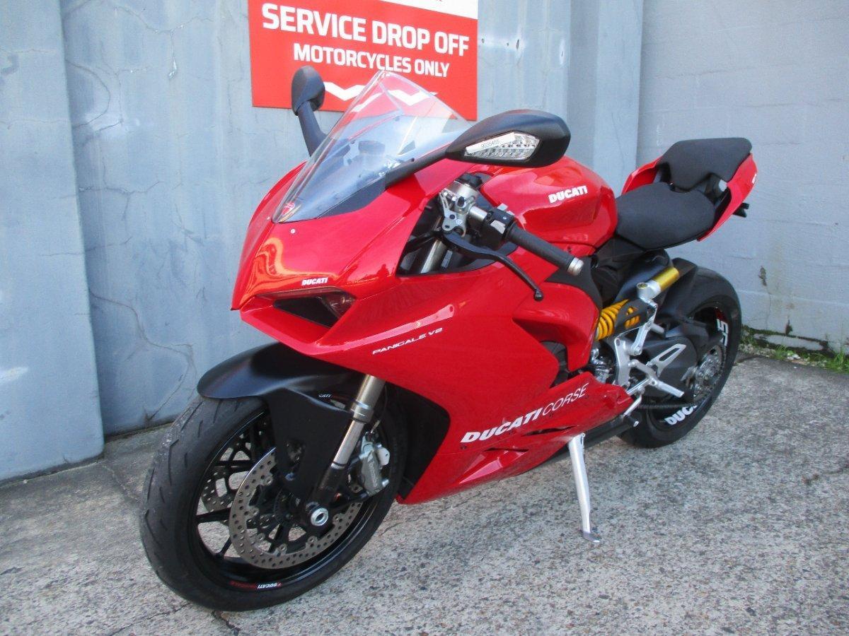 2021 DUCATI PANIGALE V2 SPORTS