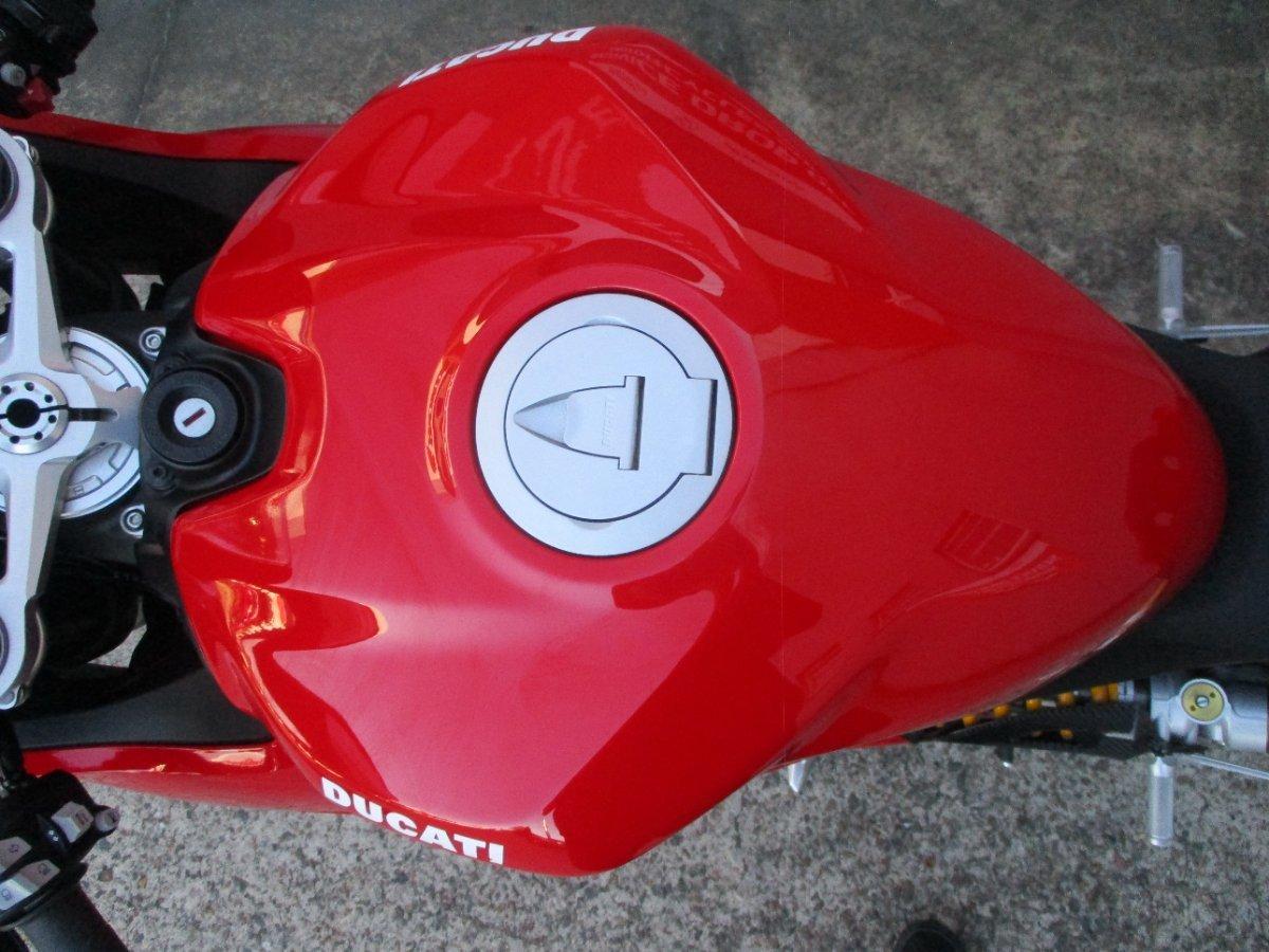 2021 DUCATI PANIGALE V2 SPORTS