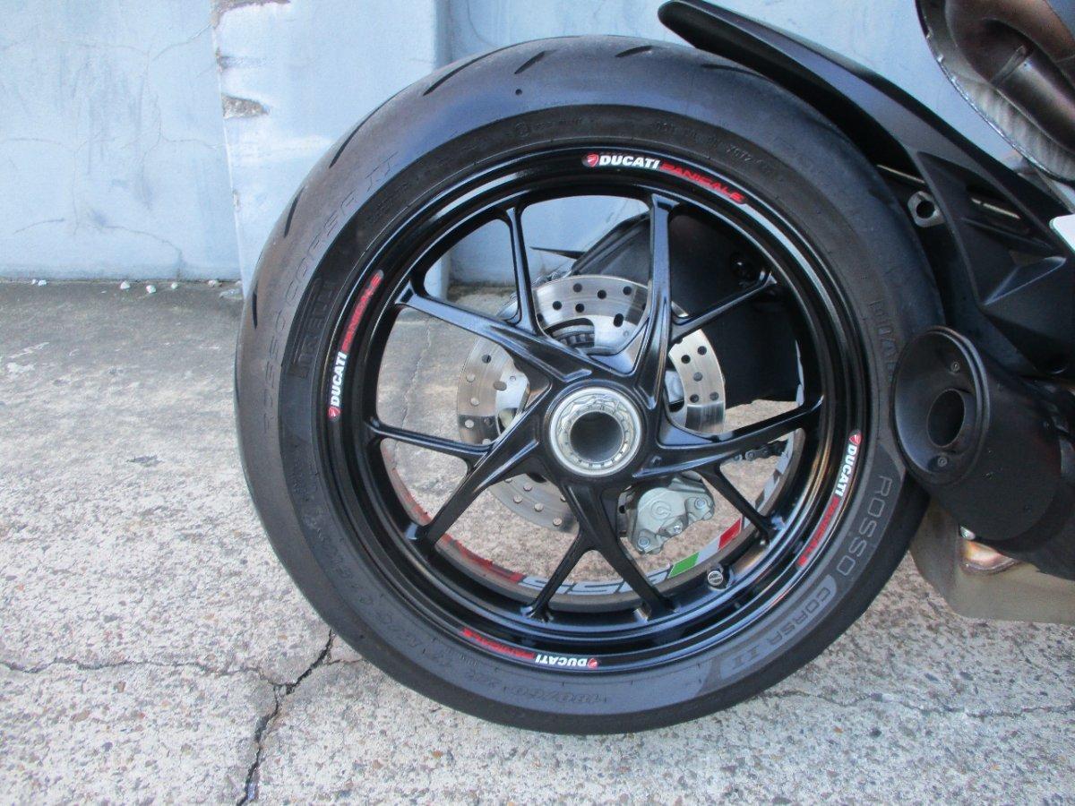 2021 DUCATI PANIGALE V2 SPORTS