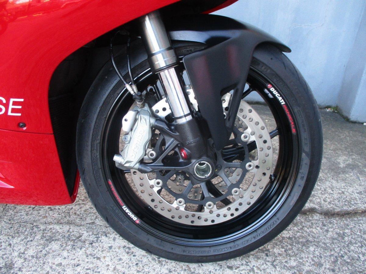 2021 DUCATI PANIGALE V2 SPORTS