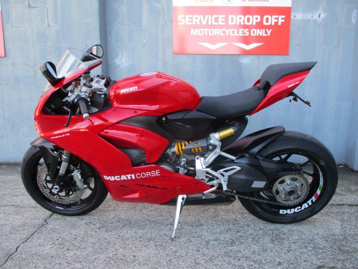 2021 DUCATI PANIGALE V2 SPORTS