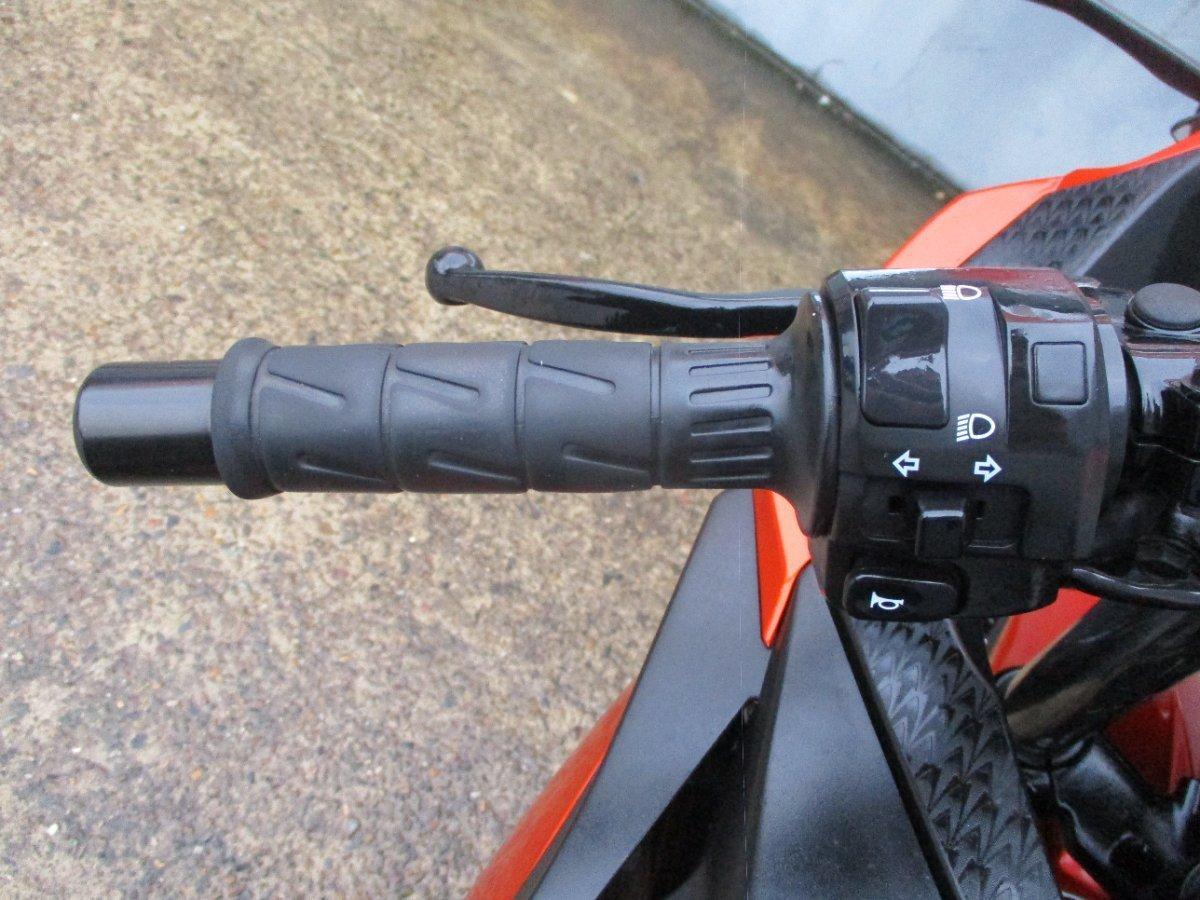 2014 KAWASAKI NINJA 300 SE ABS SPORTS