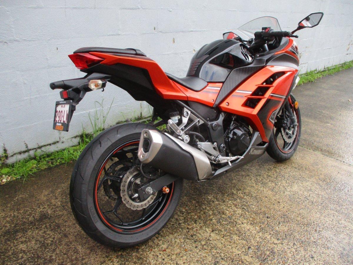 2014 KAWASAKI NINJA 300 SE ABS SPORTS