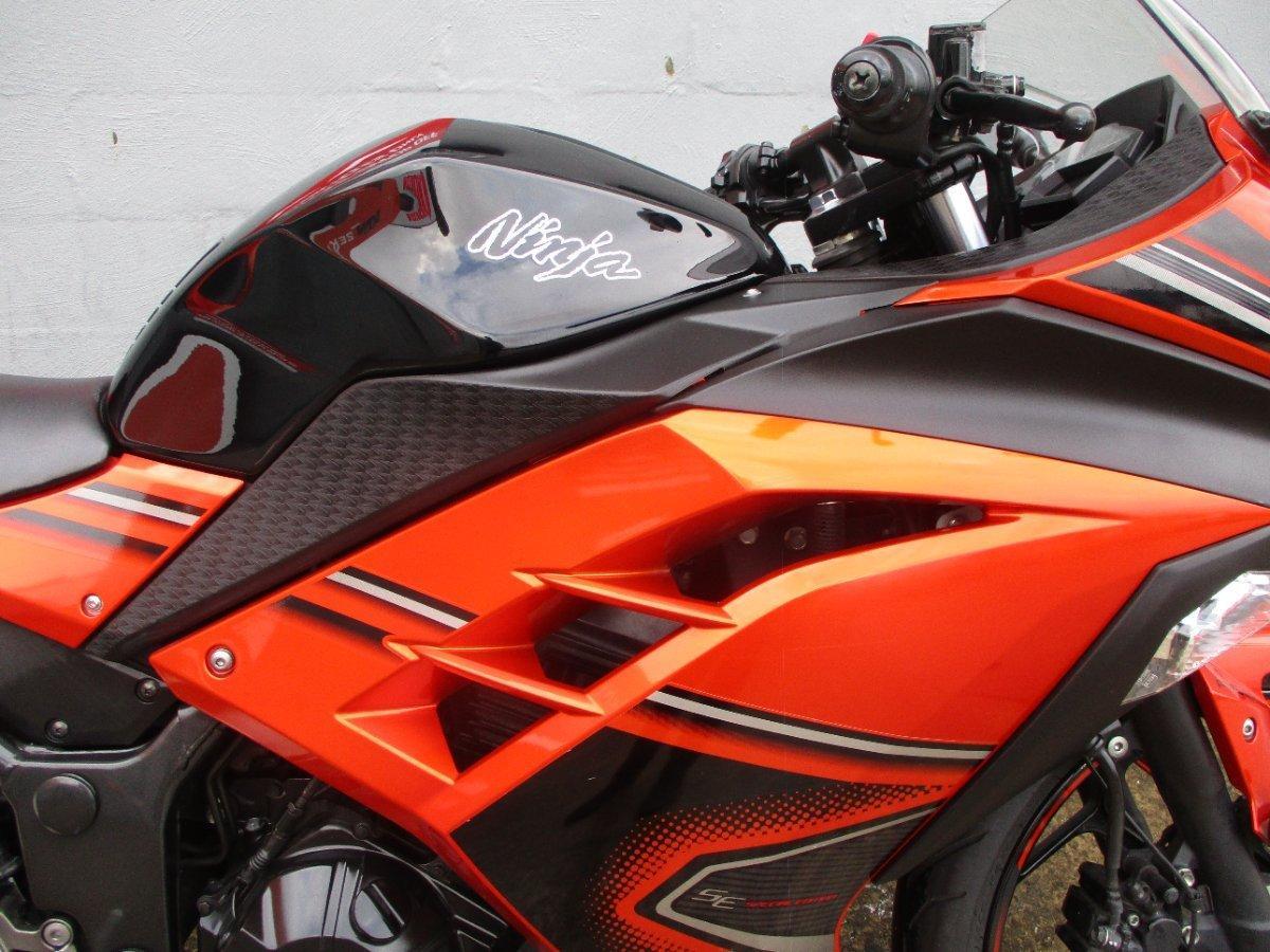 2014 KAWASAKI NINJA 300 SE ABS SPORTS