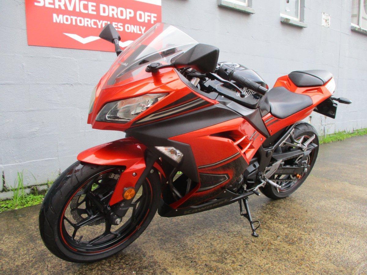 2014 KAWASAKI NINJA 300 SE ABS SPORTS