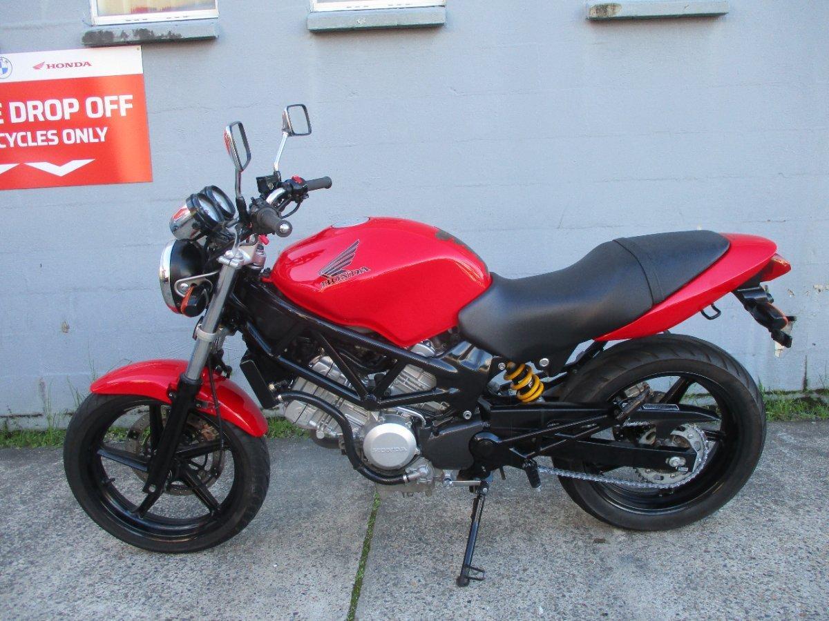 2007 HONDA VTR250 ROAD