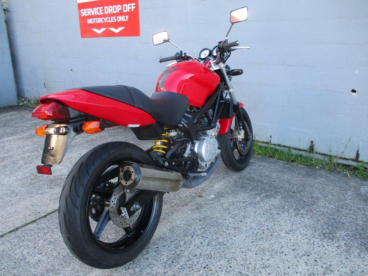 2007 HONDA VTR250 ROAD