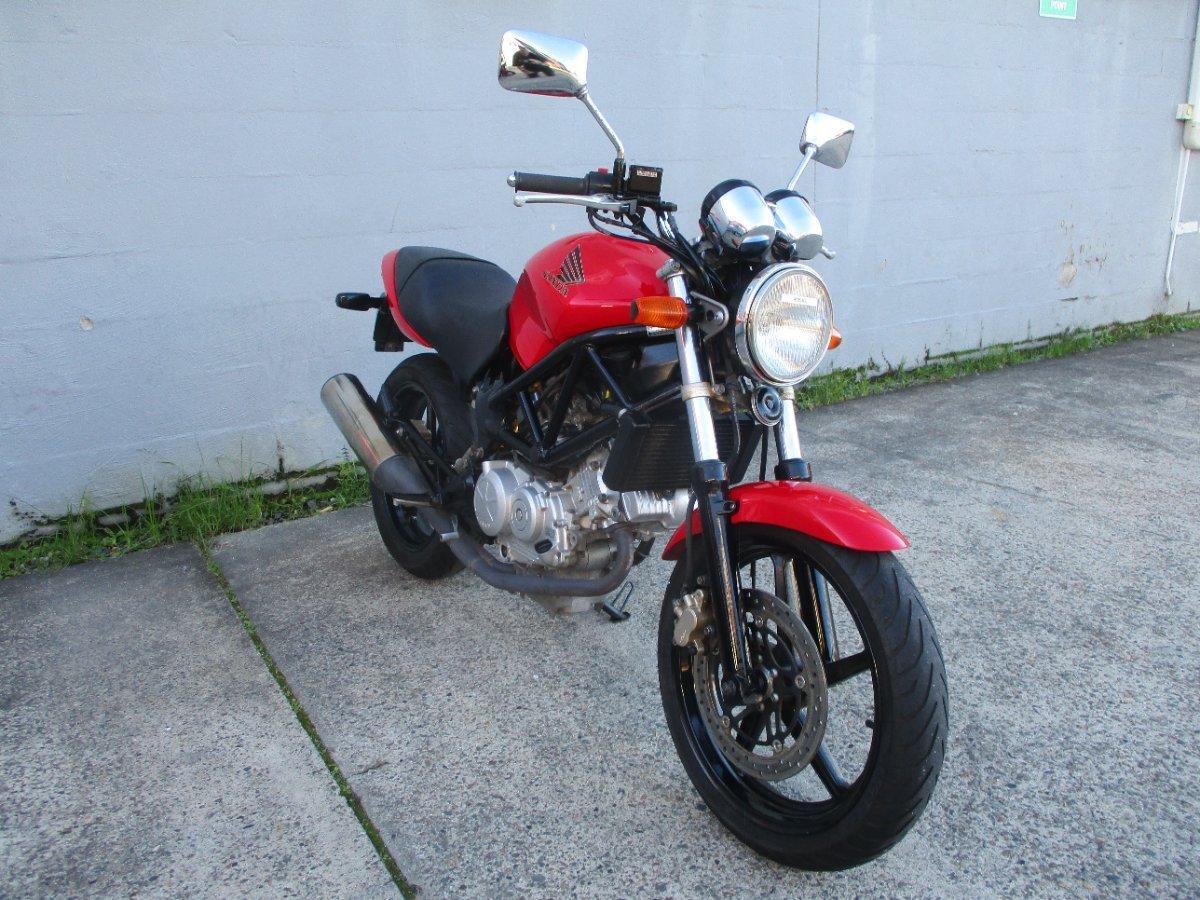 2007 HONDA VTR250 ROAD