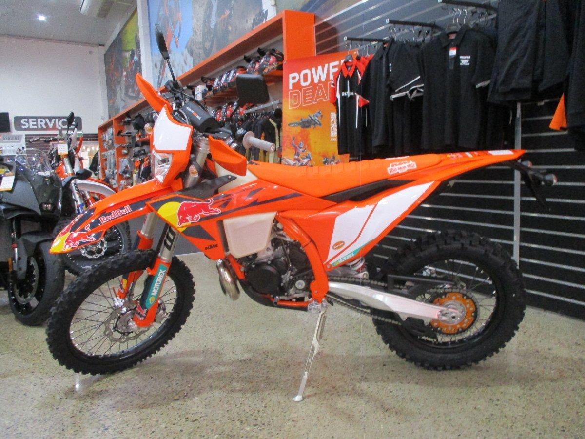 2026 KTM 300 EXC CHAMPIONS EDITION ENDURO