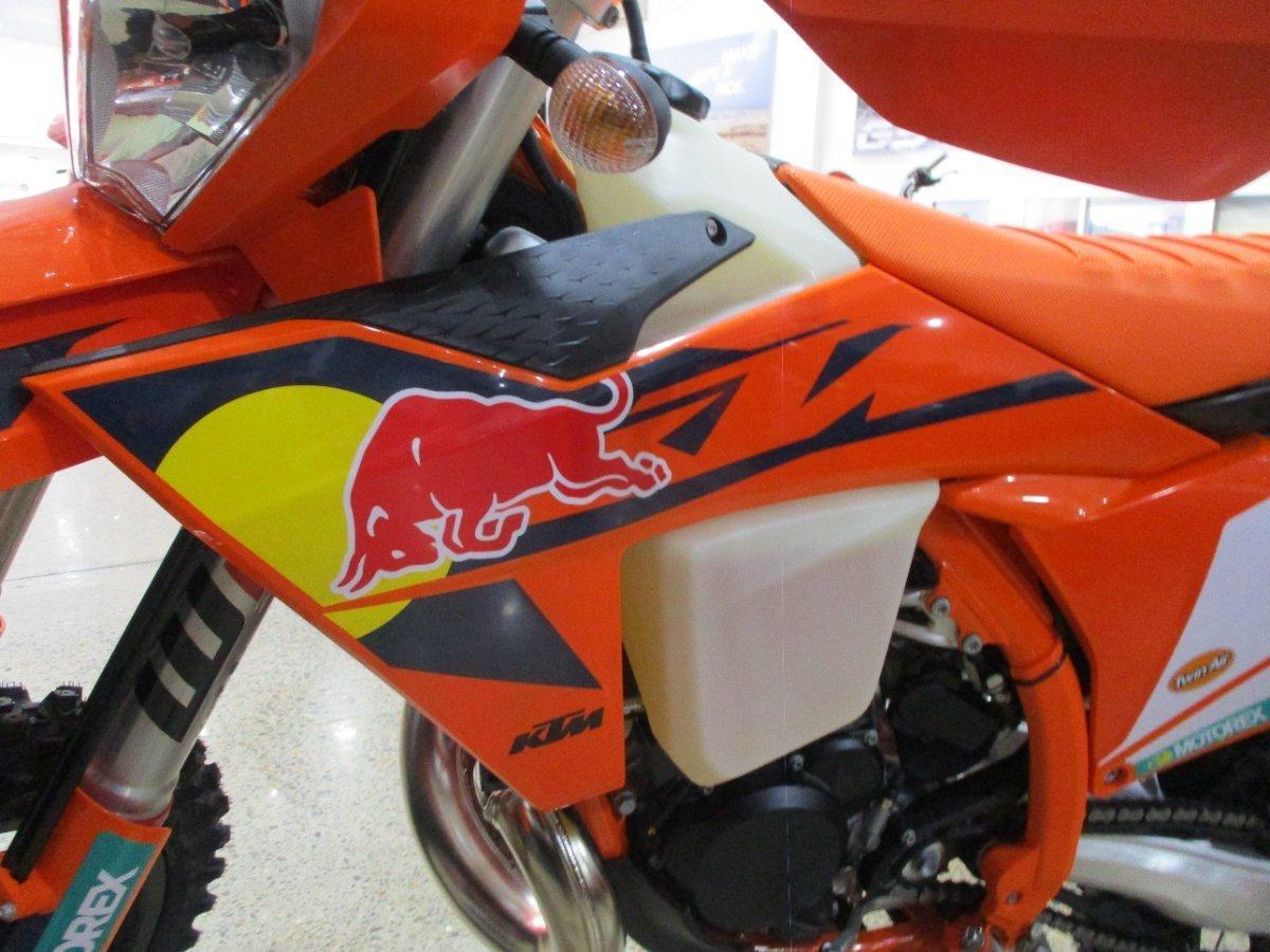 2026 KTM 300 EXC CHAMPIONS EDITION ENDURO