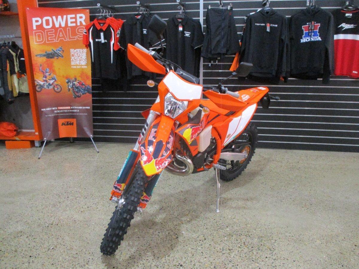 2026 KTM 300 EXC CHAMPIONS EDITION ENDURO
