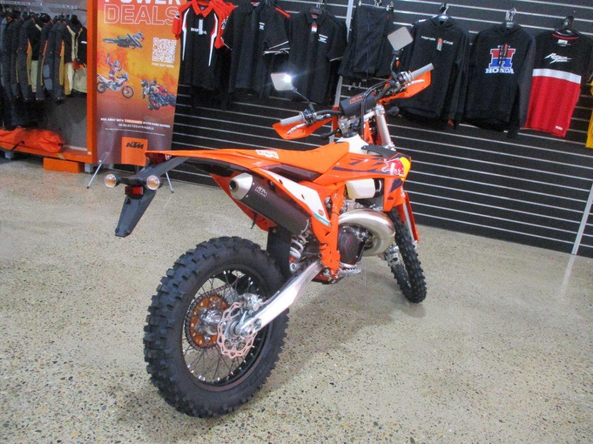 2026 KTM 300 EXC CHAMPIONS EDITION ENDURO