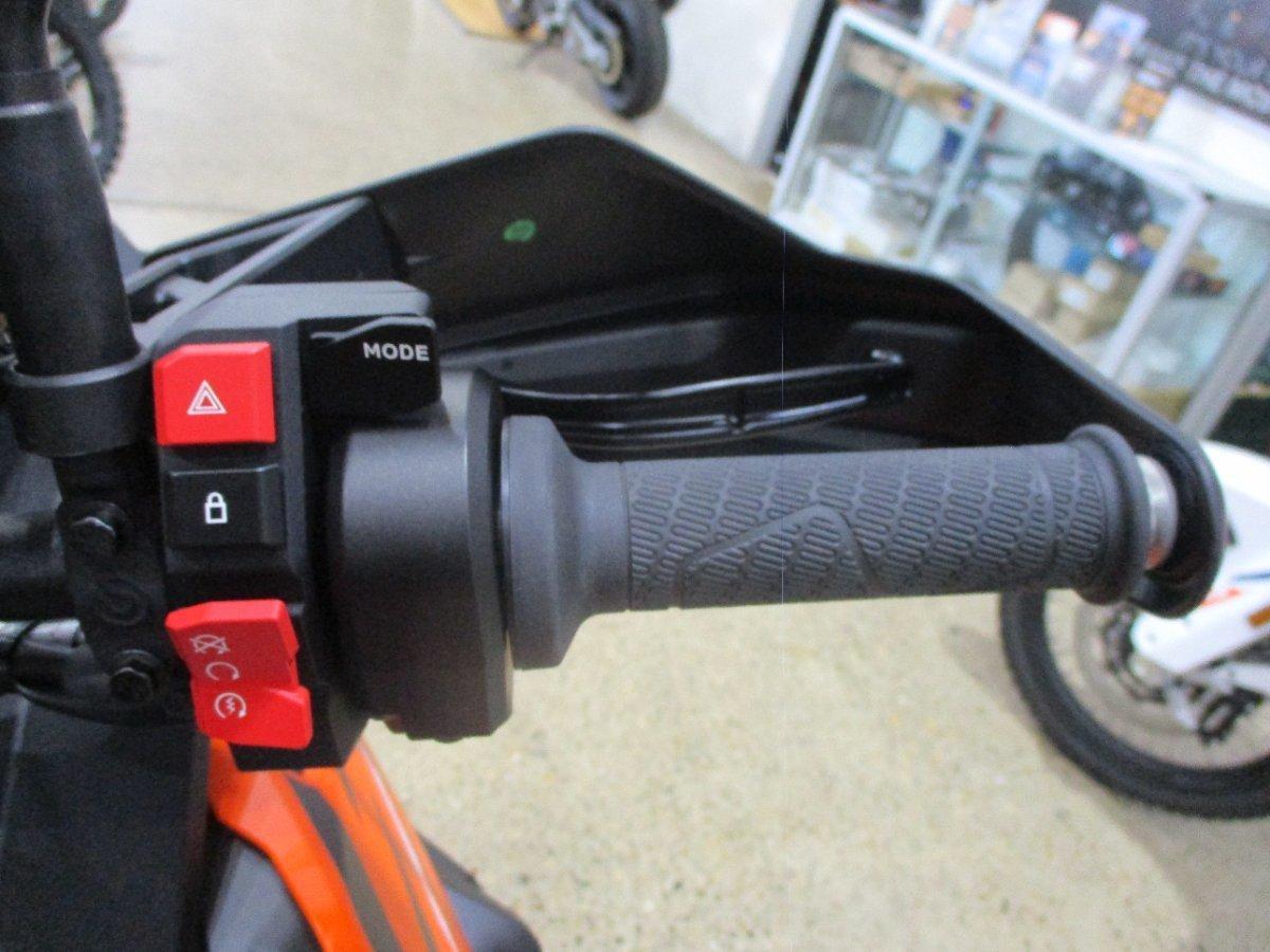 2026 KTM 1390 SUPER ADVENTURE S DUAL SPORTS