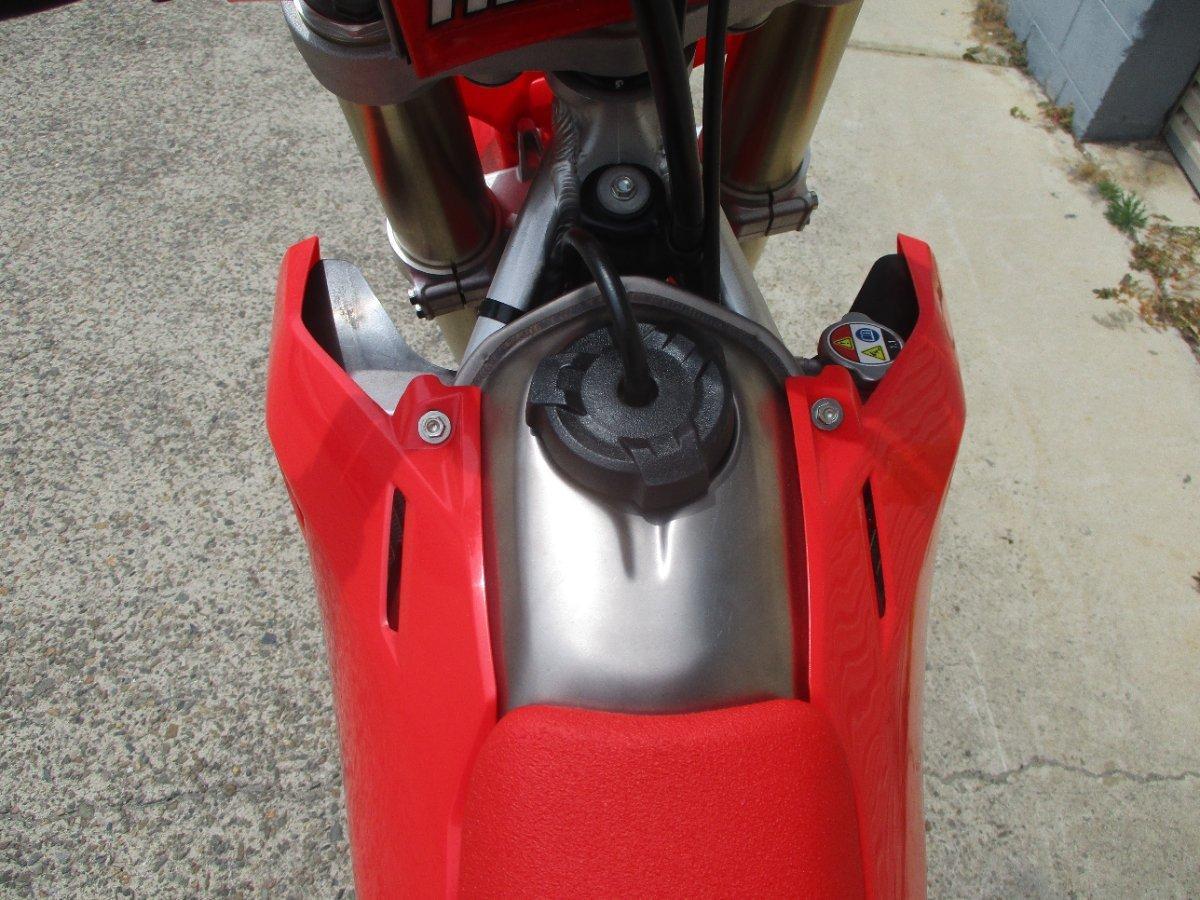 2026 HONDA CRF450R MOTOCROSS