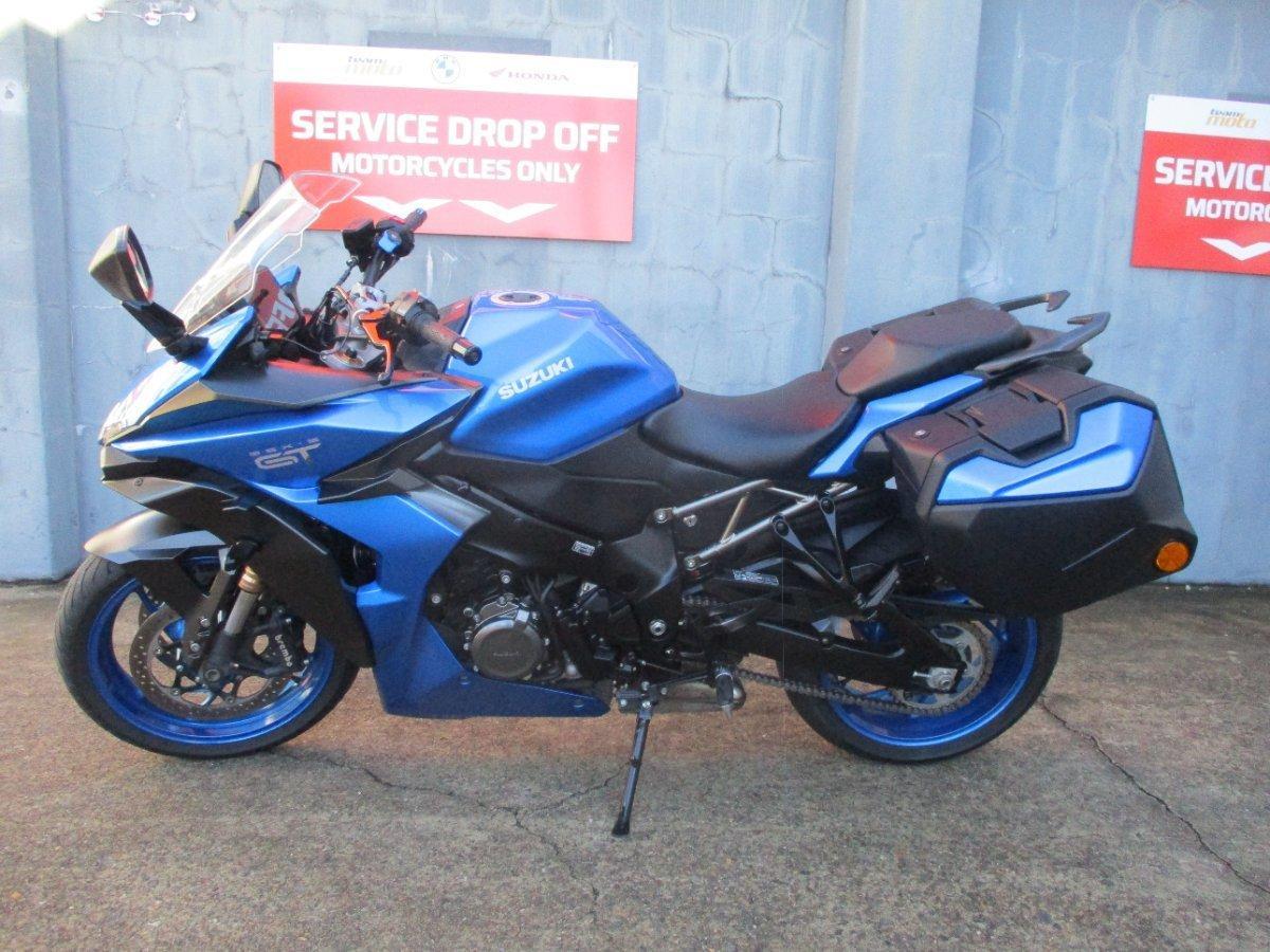 2022 SUZUKI GSX-S1000 ROAD