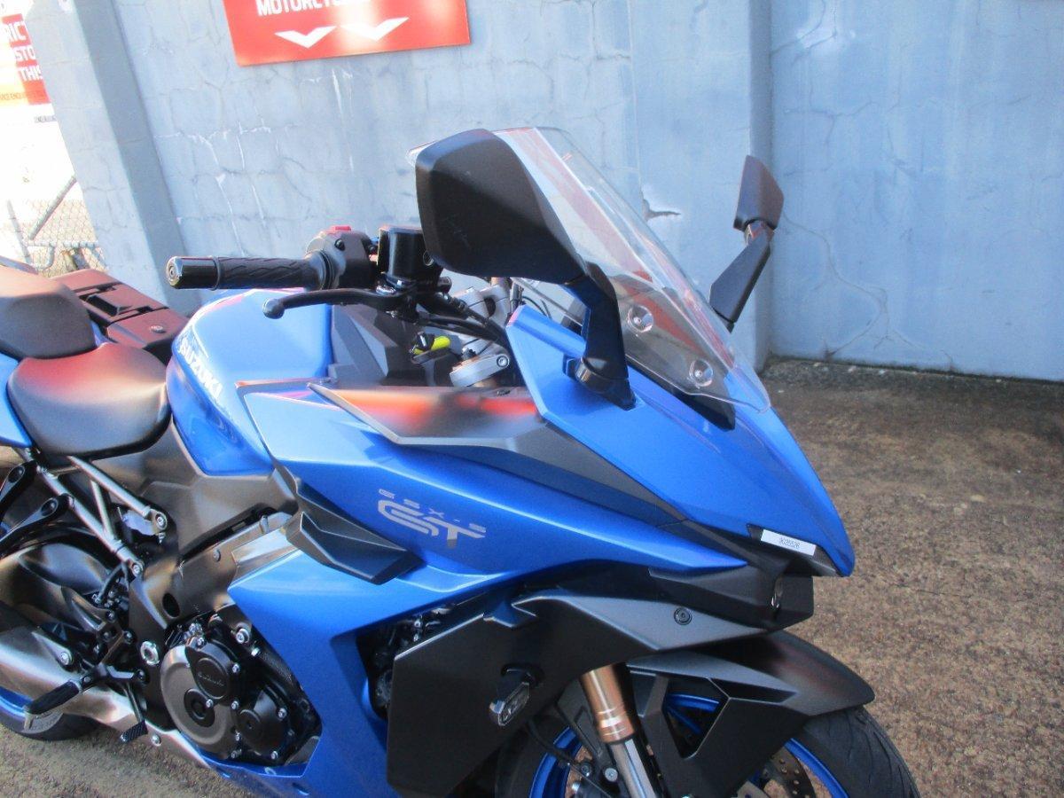 2022 SUZUKI GSX-S1000 ROAD