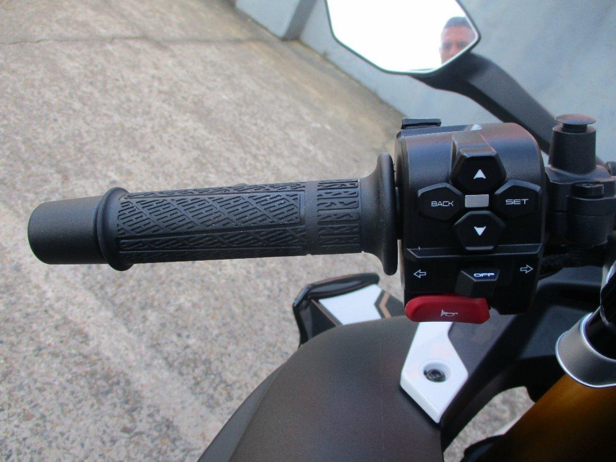 2026 CF MOTO 750 SR S ROAD