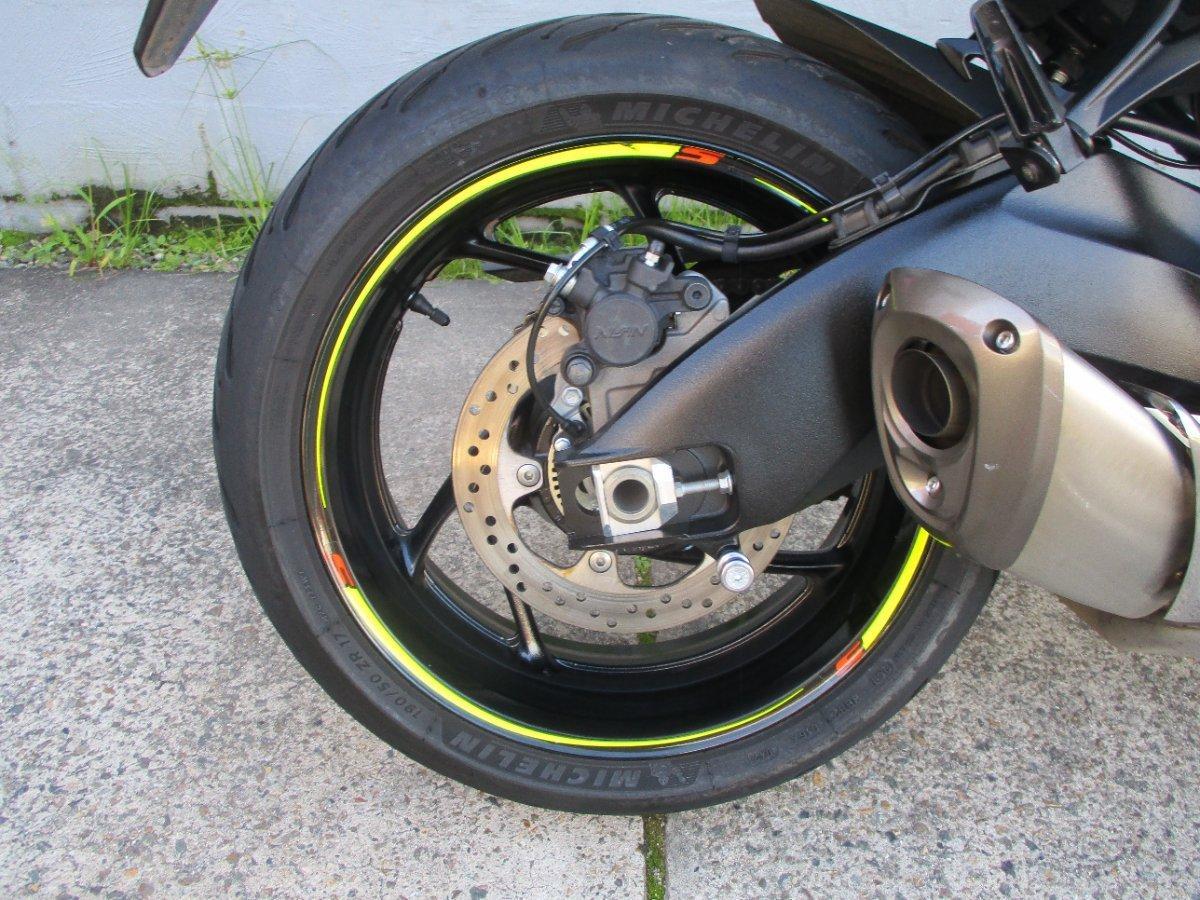 2017 SUZUKI GSX-S1000F ROAD