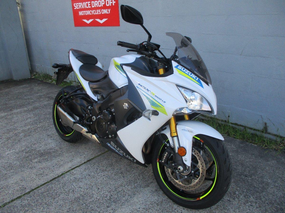 2017 SUZUKI GSX-S1000F ROAD