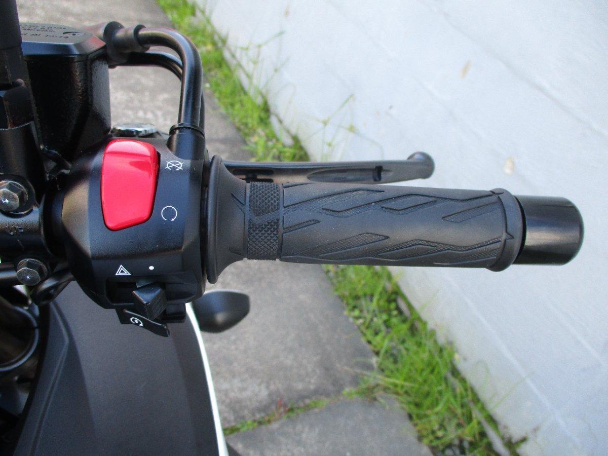 2017 SUZUKI GSX-S1000F ROAD