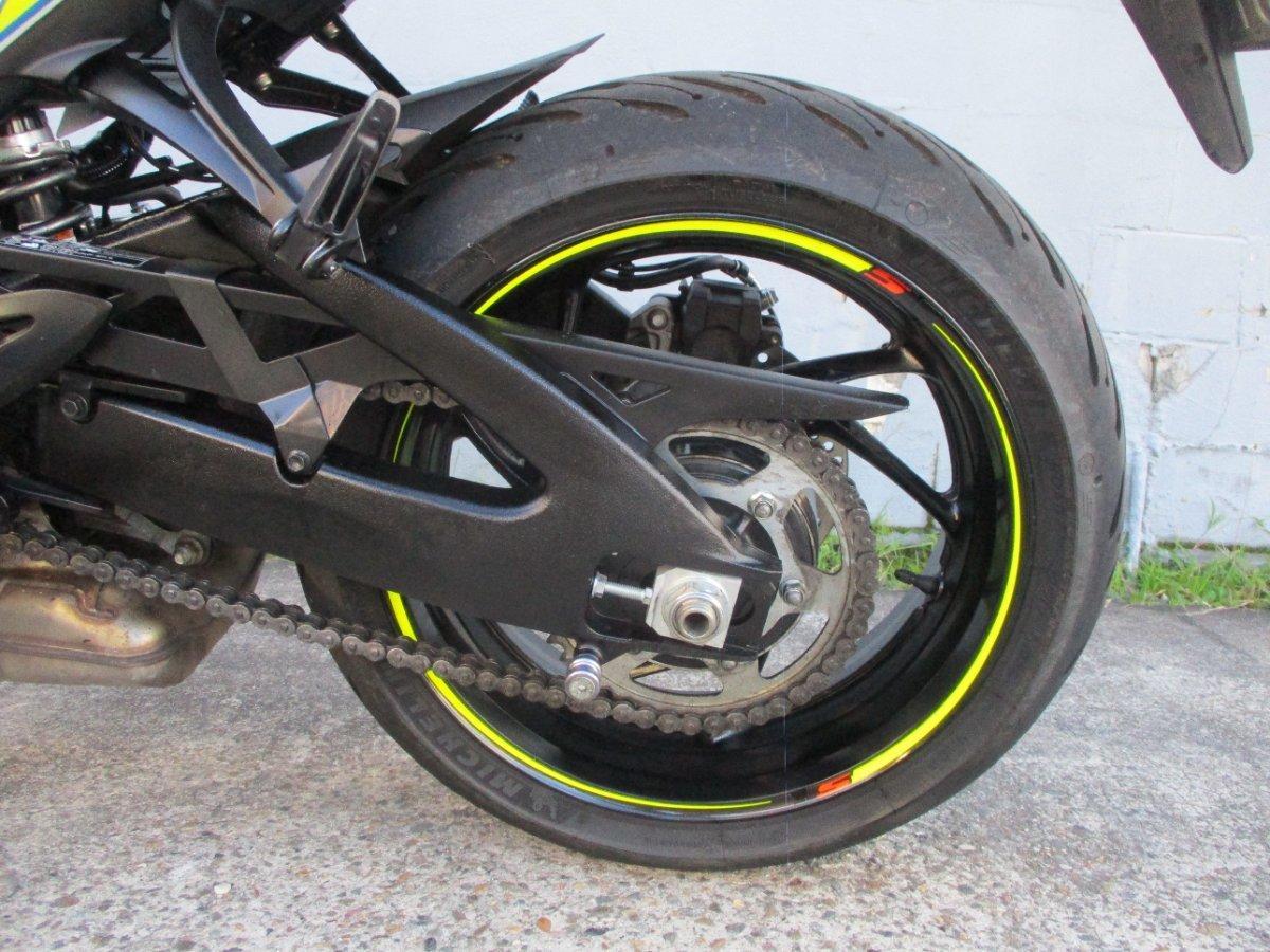 2017 SUZUKI GSX-S1000F ROAD