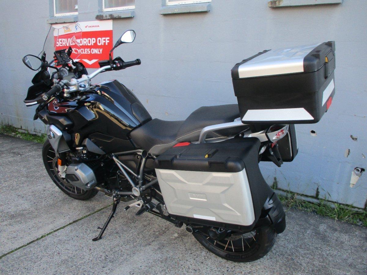 2016 BMW R 1200 GS TRIPLE BLACK DUAL SPORTS