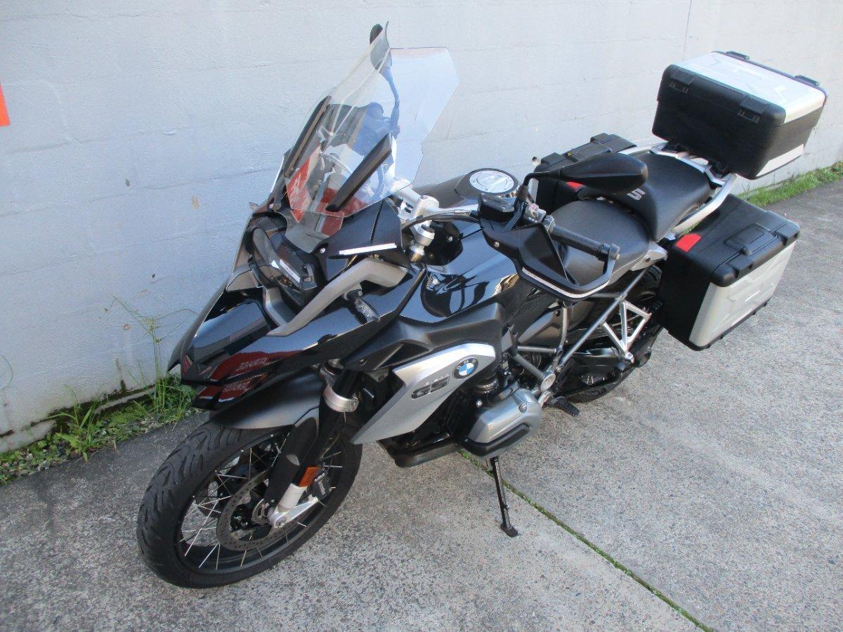 2016 BMW R 1200 GS TRIPLE BLACK DUAL SPORTS