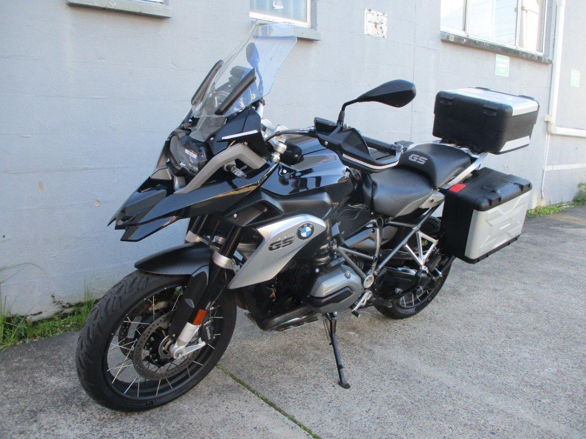 2016 BMW R 1200 GS TRIPLE BLACK DUAL SPORTS